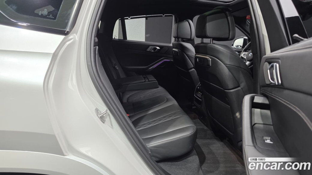 BMW X6 xDrive40i M Sport, 2024