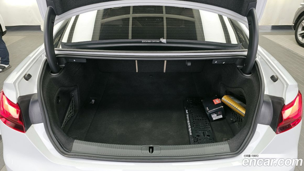 Audi A5 40 TDI Quattro Premium Coupe, 2022