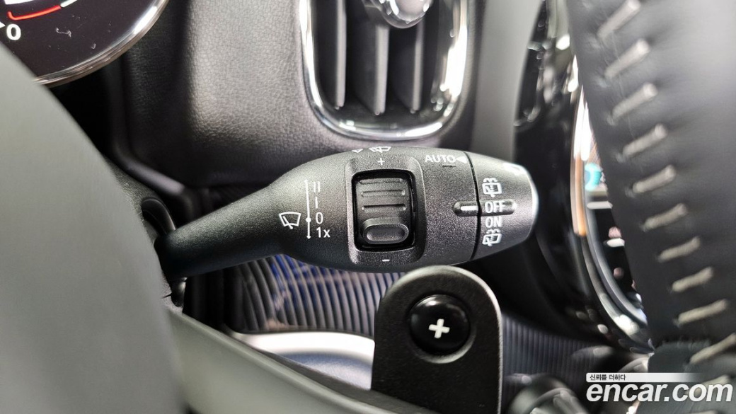 Mini Countryman ALL4 Classic Launch Pack, 2023