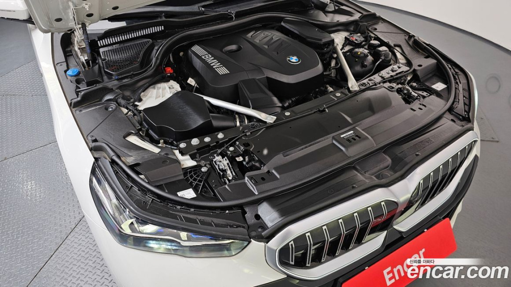 BMW 5-Series 530i xDrive M Sport, 2025