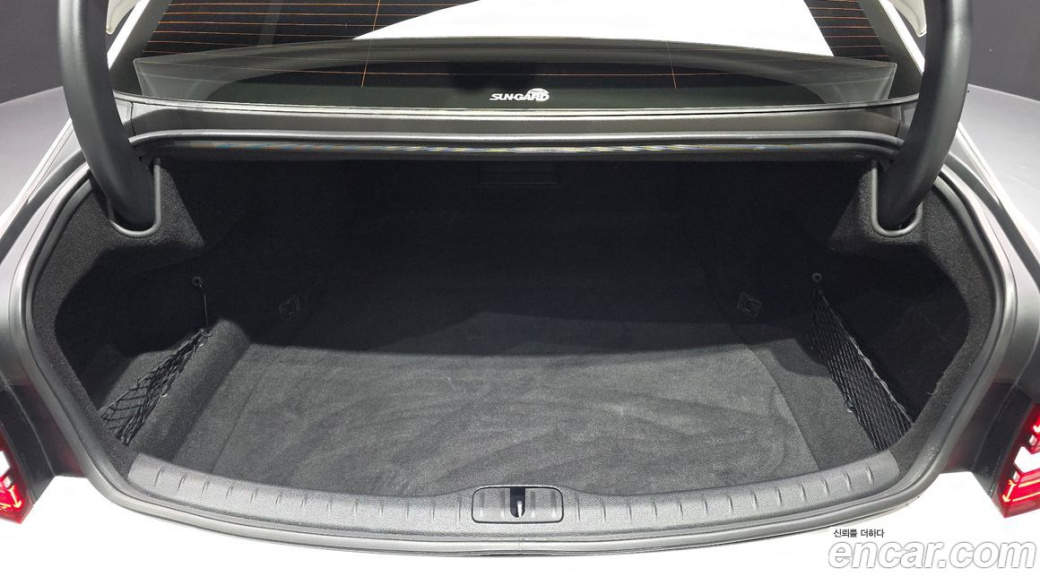 Genesis G80 Gasoline 2.5 Turbo AWD, 2025