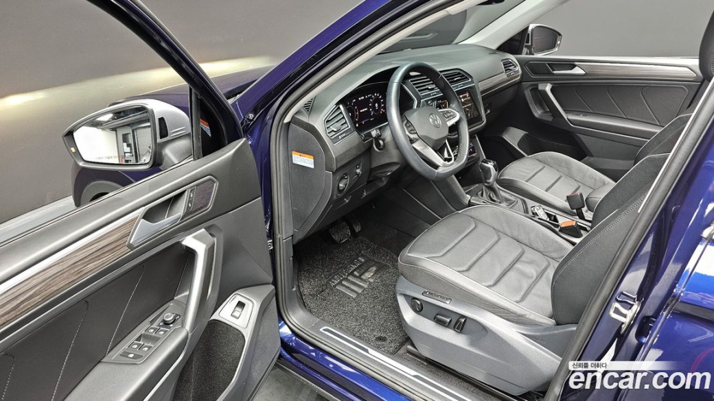 Volkswagen Tiguan 2.0 TSI Prestige, 2023