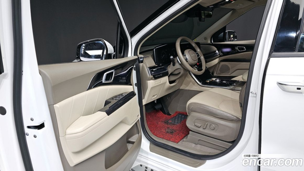 Kia Carnival 9-Seater Hi-Limousine, 2023