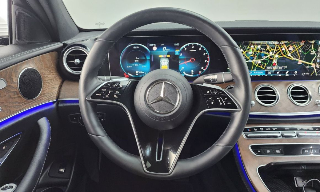 Mercedes-Benz E-Class E250 Exclusive, 2023