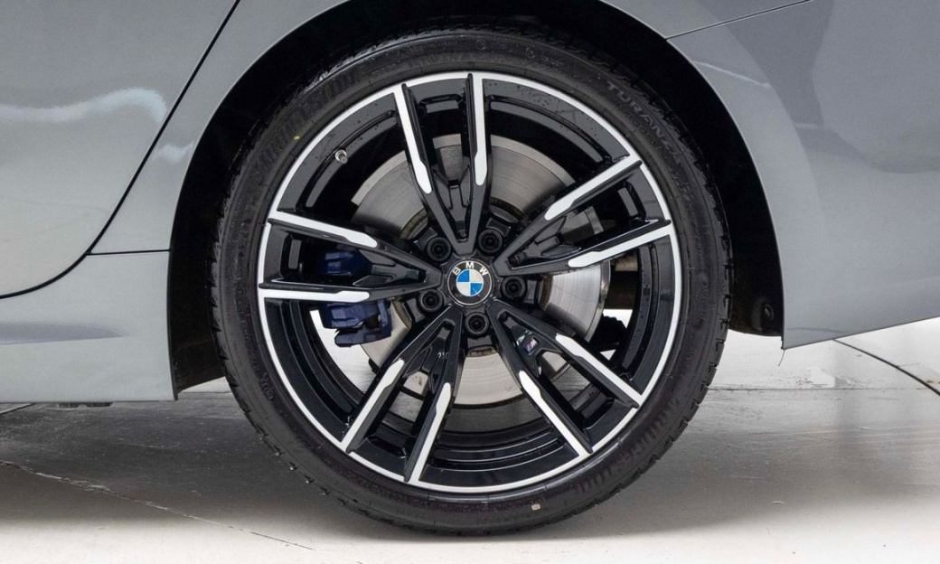BMW 3-Series M340i, 2024