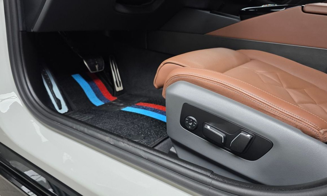 BMW 5-Series 530i xDrive M Sport, 2024