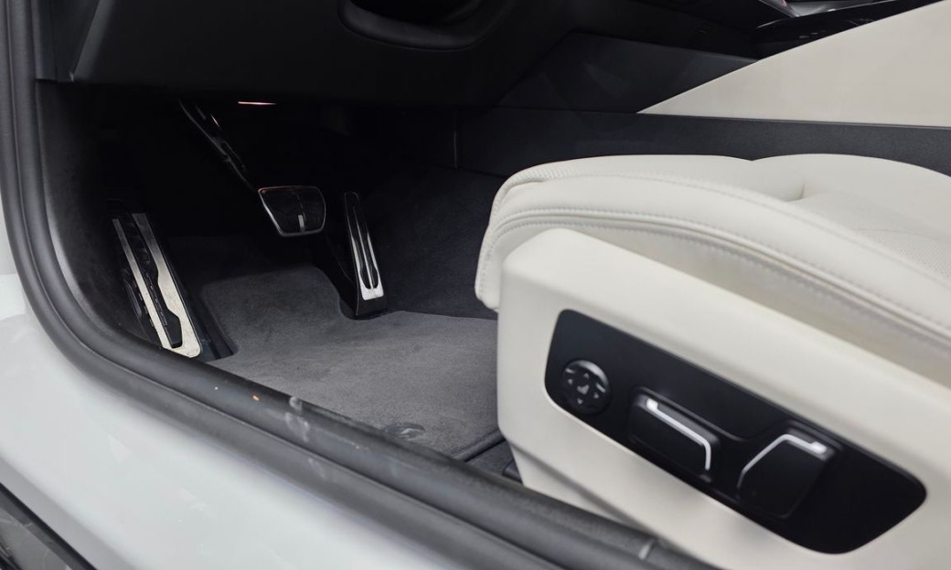 BMW 5-Series 520i M Sport, 2024
