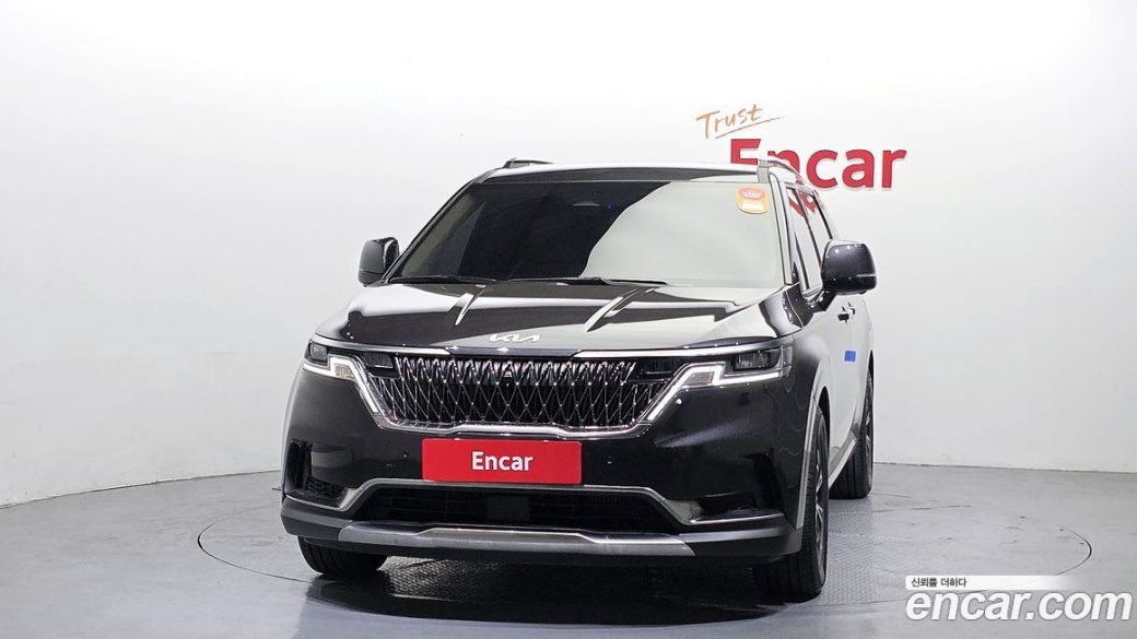Kia Carnival 11-Seater Signature, 2023