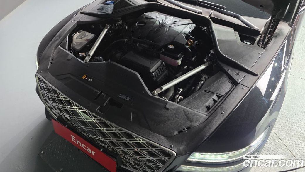 Genesis G80 Gasoline 2.5 Turbo AWD, 2025