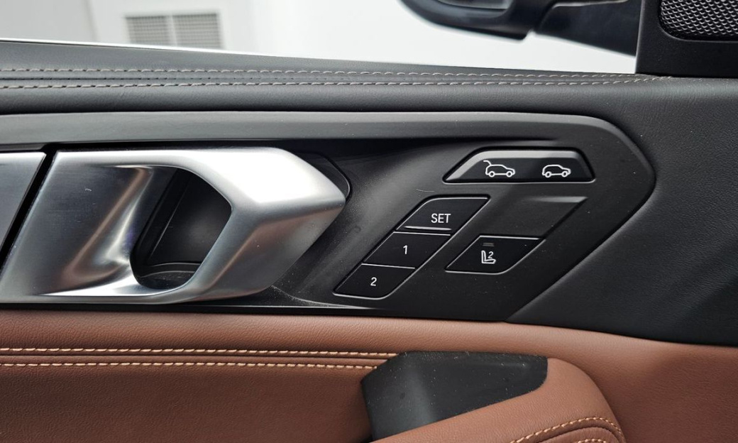 BMW X6 xDrive40i M Sport, 2023