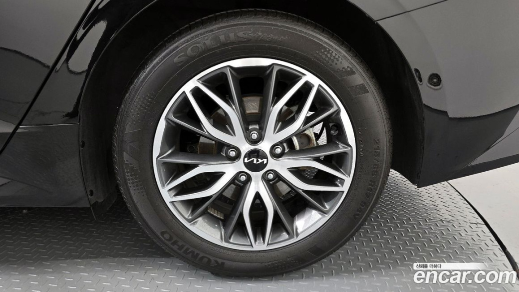 Kia K5 2.0, 2023