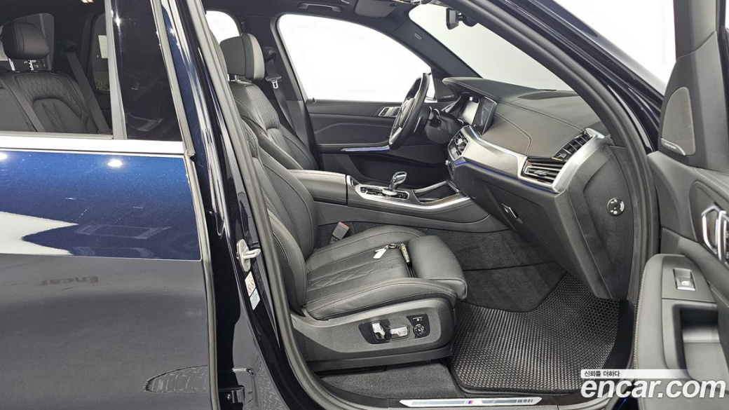 BMW X5 xDrive 40i M Sport, 2023