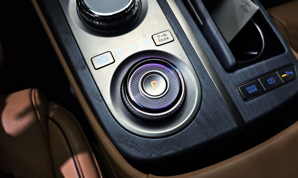 Genesis G80 Gasoline 2.5 Turbo 2WD, 2024