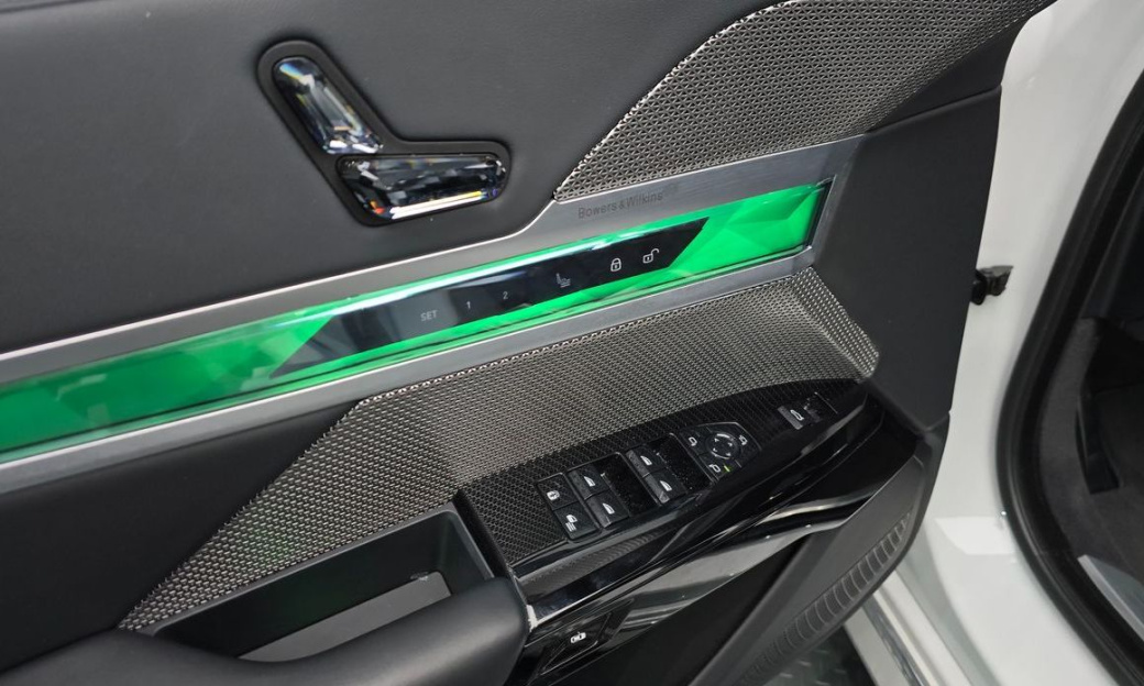 BMW 7-Series 740i sDrive Design Pure Excellence, 2023