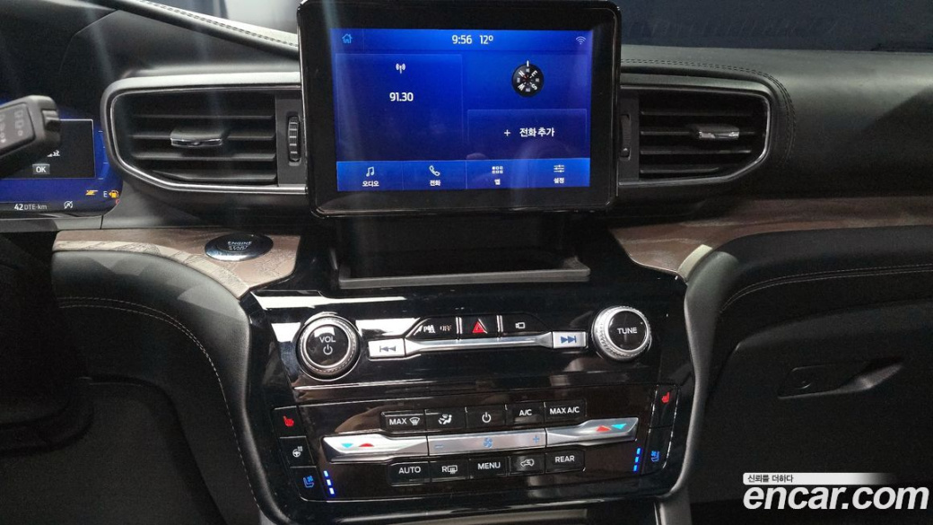 Ford Explorer 3.0 Platinum 4WD, 2022