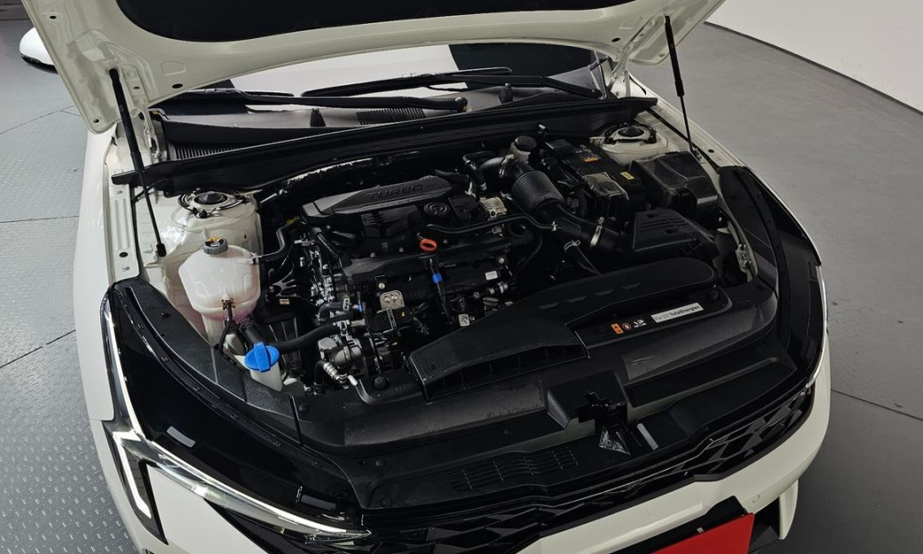 Kia K5 1.6 Turbo, 2026