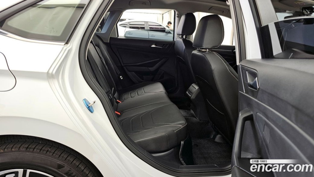 Volkswagen Jetta 1.5 TSI Prestige, 2023
