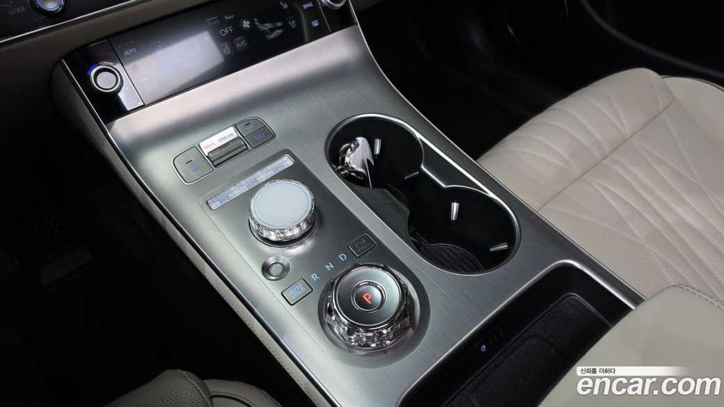 Genesis GV70 2.5T Gasoline AWD, 2025