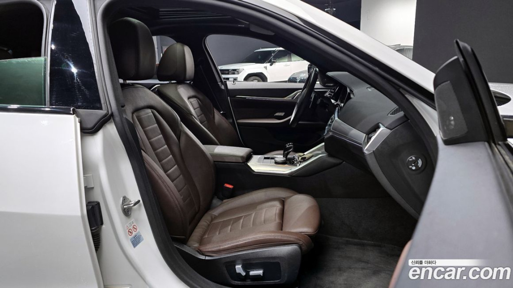 BMW 4-Series 420i First Edition GranCoupe, 2022