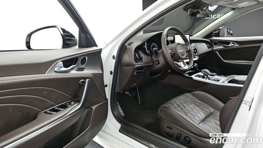 Kia Stinger 2.5 AWD Masters, 2023