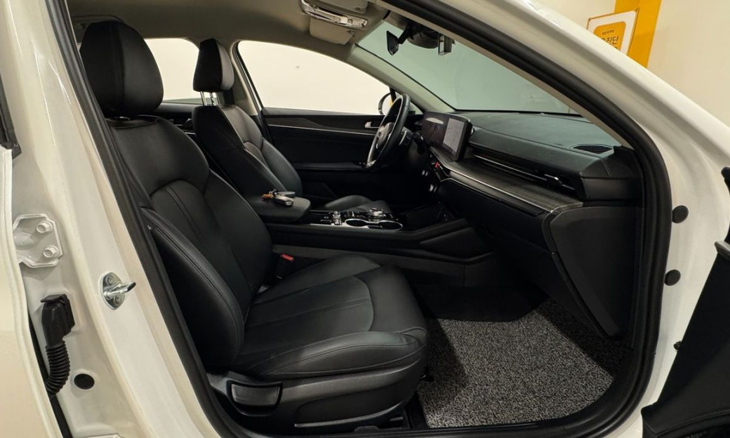 Kia K5 2.0, 2024