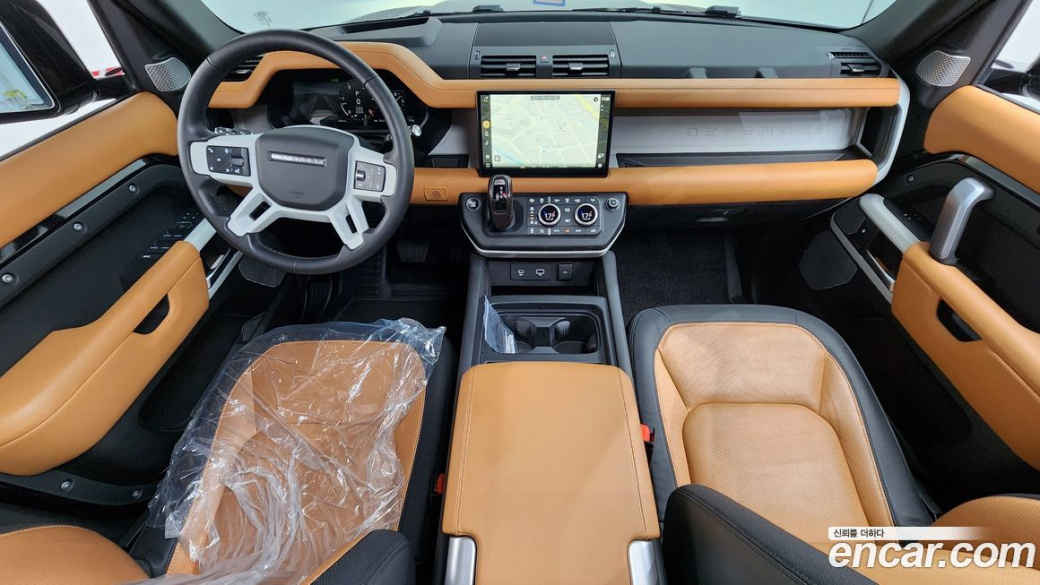 Land Rover Defender 130 D300 X-Dynamic HSE, 2023