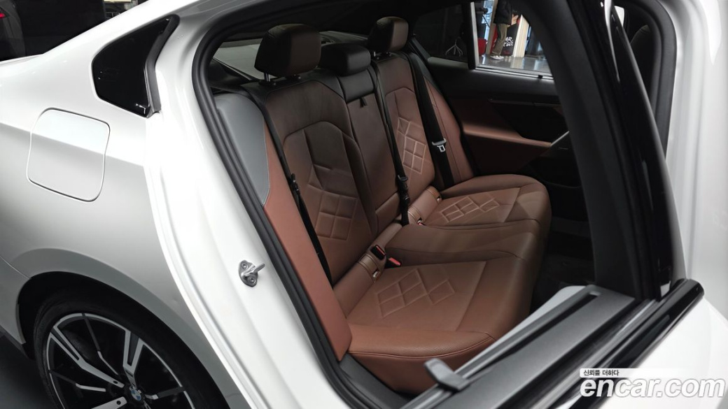 BMW 5-Series 530i xDrive M Sport, 2024