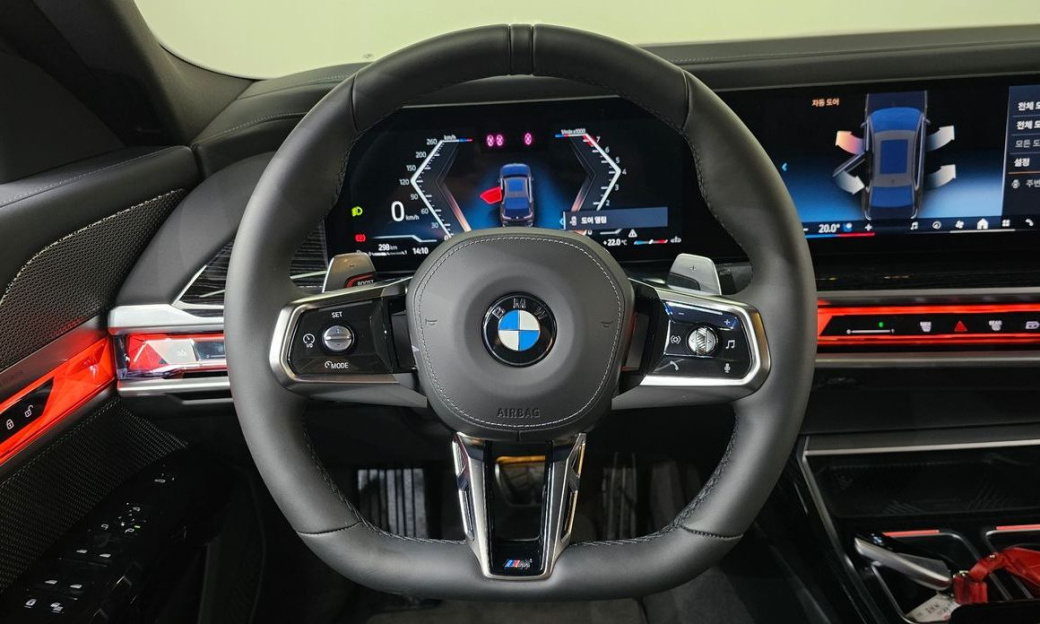 BMW 7-Series 740i xDrive M Sport, 2025