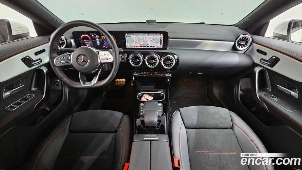 Mercedes-Benz CLA-Class CLA250 4MATIC, 2023