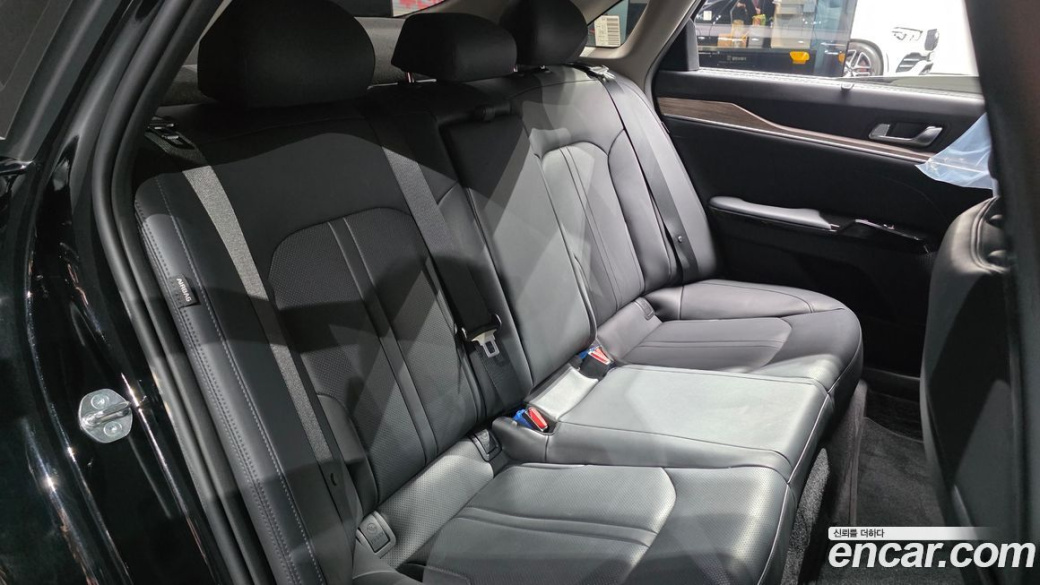 Kia K5 2.0, 2023