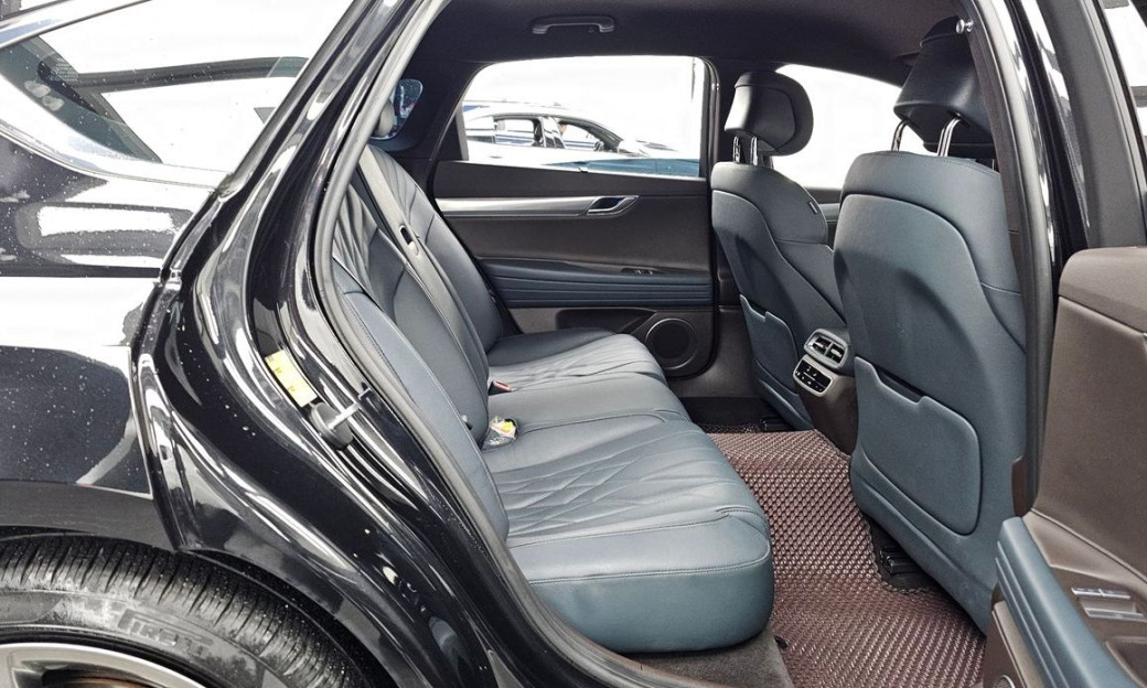 Genesis G80 Gasoline 2.5 Turbo AWD, 2022