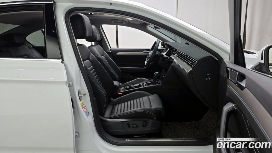 Volkswagen Passat 2.0 TDI Prestige, 2022