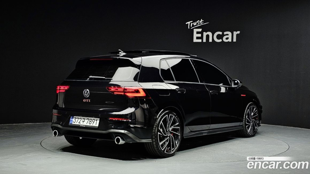 Volkswagen Golf 2.0 GTI, 2023