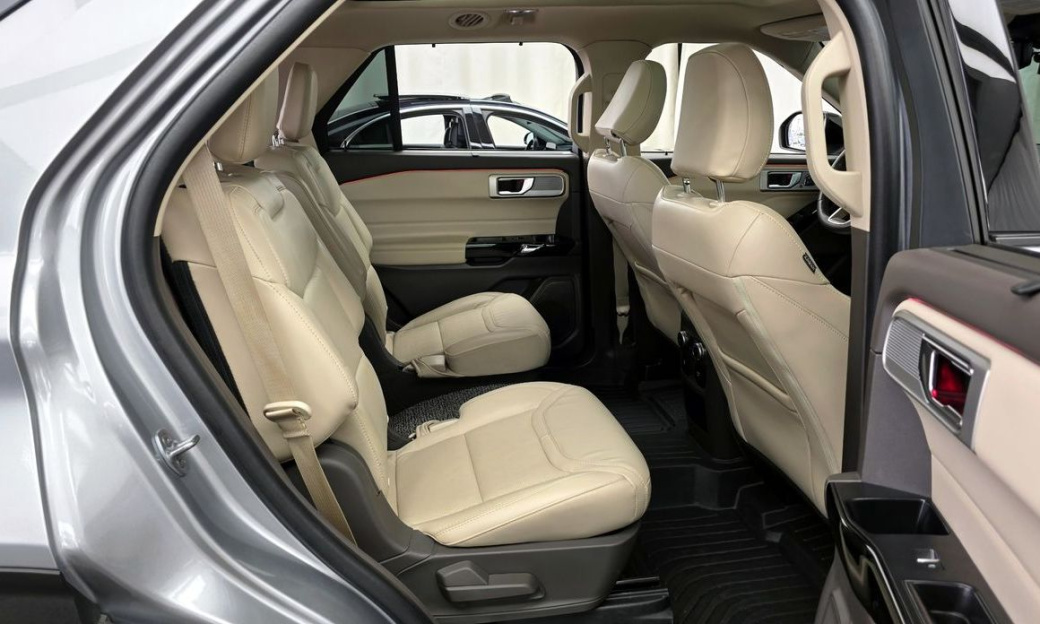 Ford Explorer 3.0 Platinum 4WD, 2021