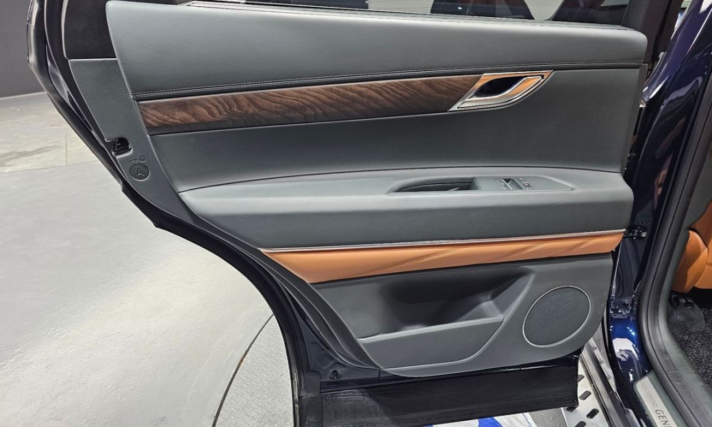 Genesis GV80 2.5T Gasoline AWD, 2024