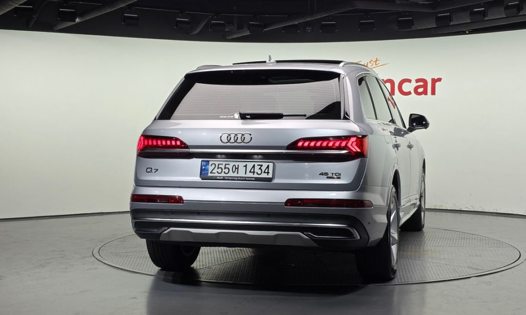 Audi Q7 45 TDI Quattro, 2022