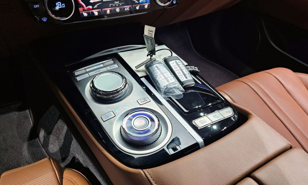 Genesis G80 Gasoline 2.5 Turbo AWD, 2024