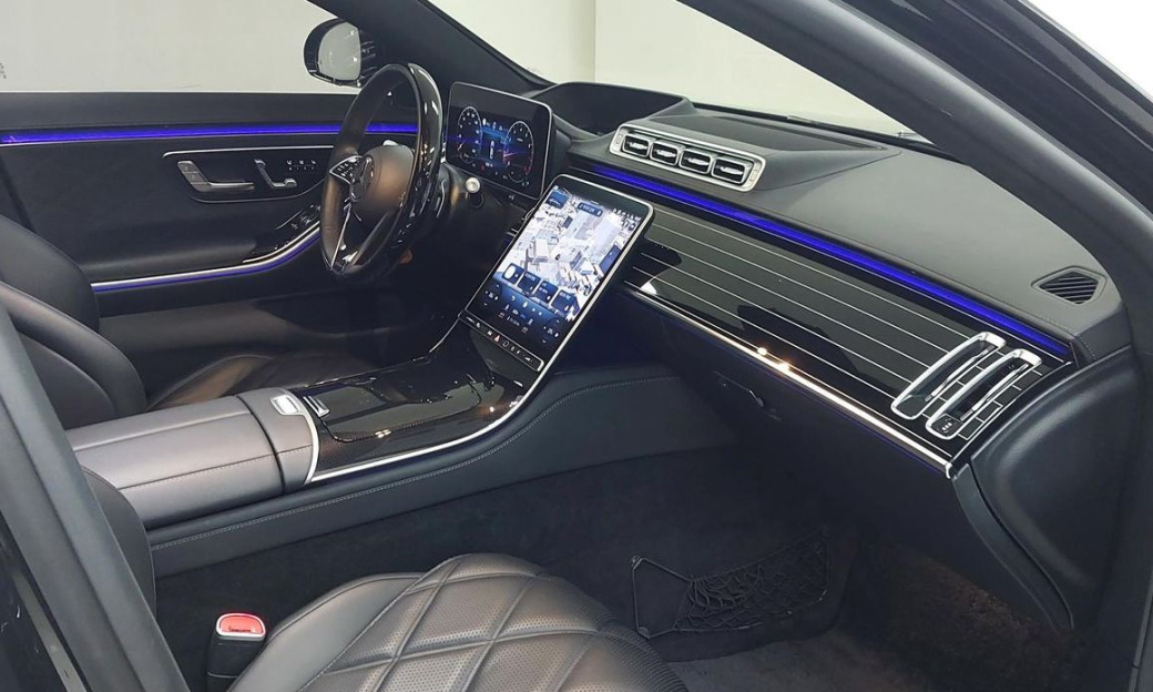 Mercedes-Benz S-Class Maybach S580 4MATIC, 2023