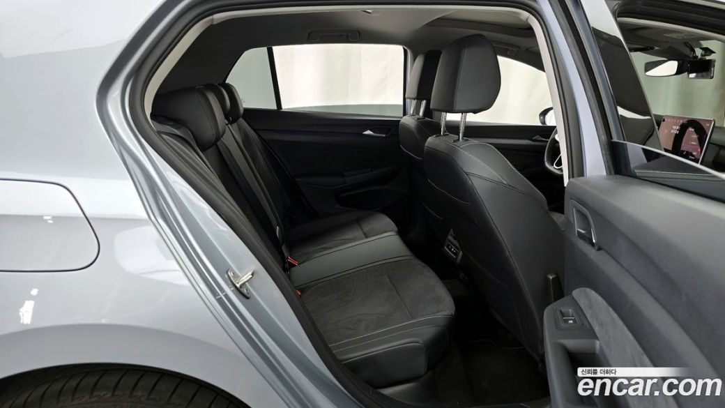 Volkswagen Golf 2.0 TDI Prestige, 2025