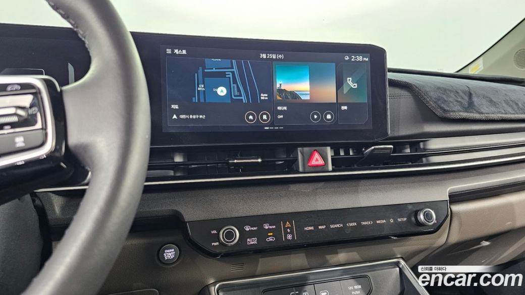 Kia Carnival 9-Seater Noblesse, 2024