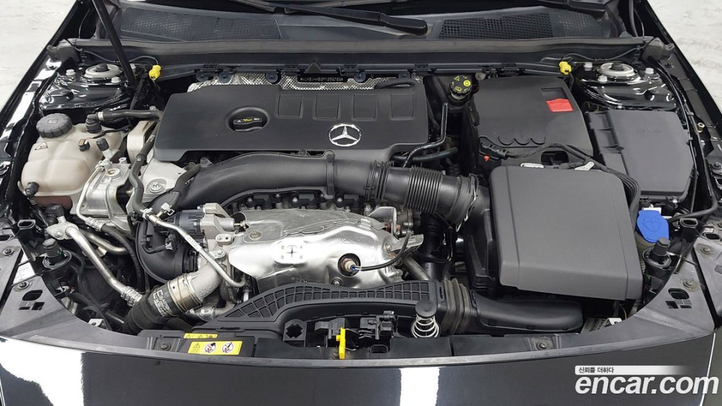 Mercedes-Benz CLA-Class CLA250 4MATIC, 2023