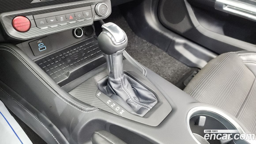 Ford Mustang 2.3 Ecoboost Premium Convertible, 2024