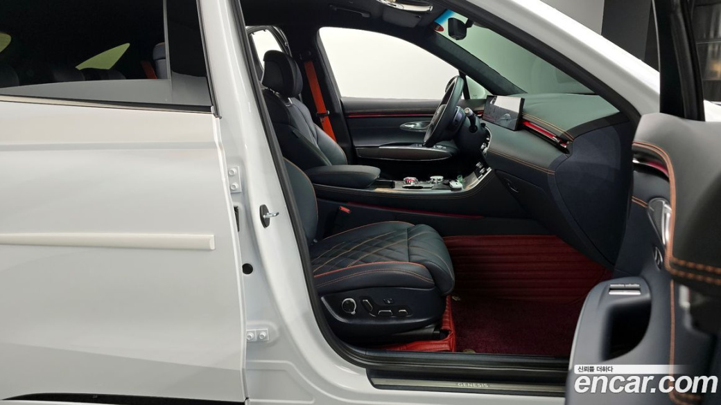 Genesis GV70 2.5T Gasoline AWD, 2025