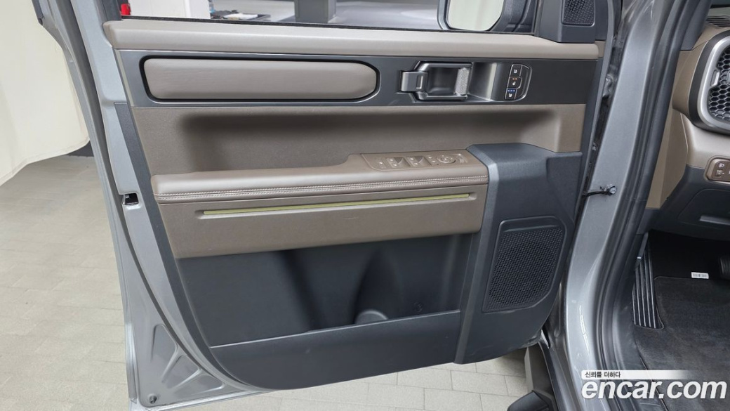 Kia Tasman 2.5T Gasoline 4WD, 2026