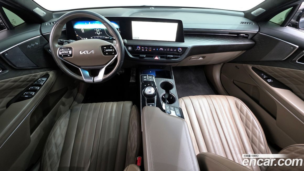 Kia K8 2.5 Gasoline 2WD, 2023