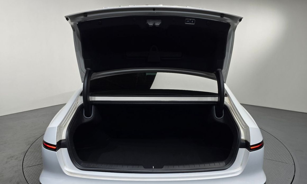 Hyundai Grandeur 2,5 Gasoline 2WD, 2024