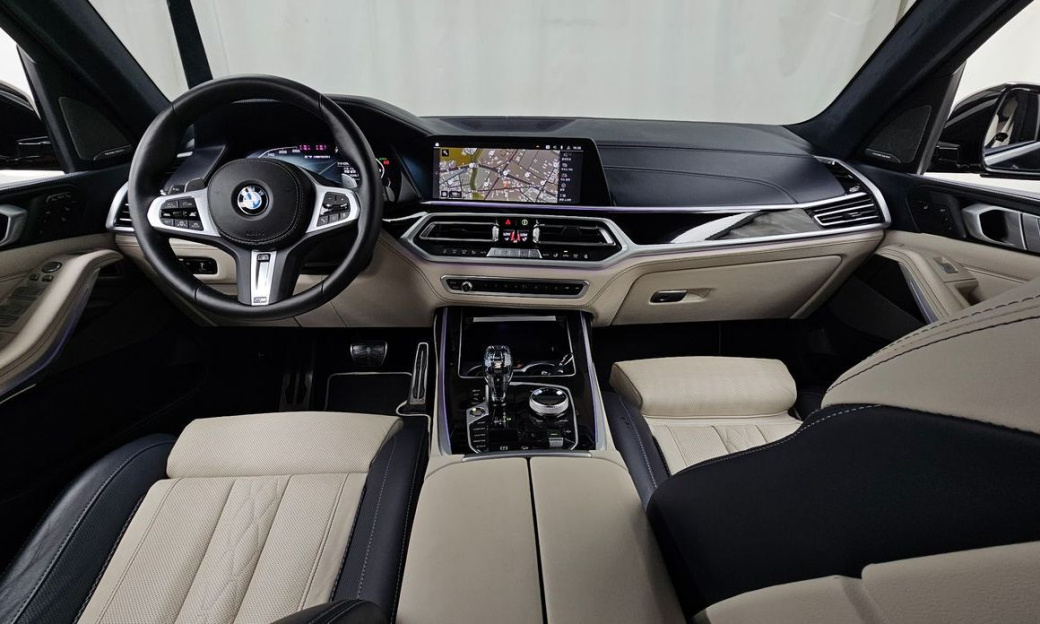 BMW X7 M50i 6STR, 2022