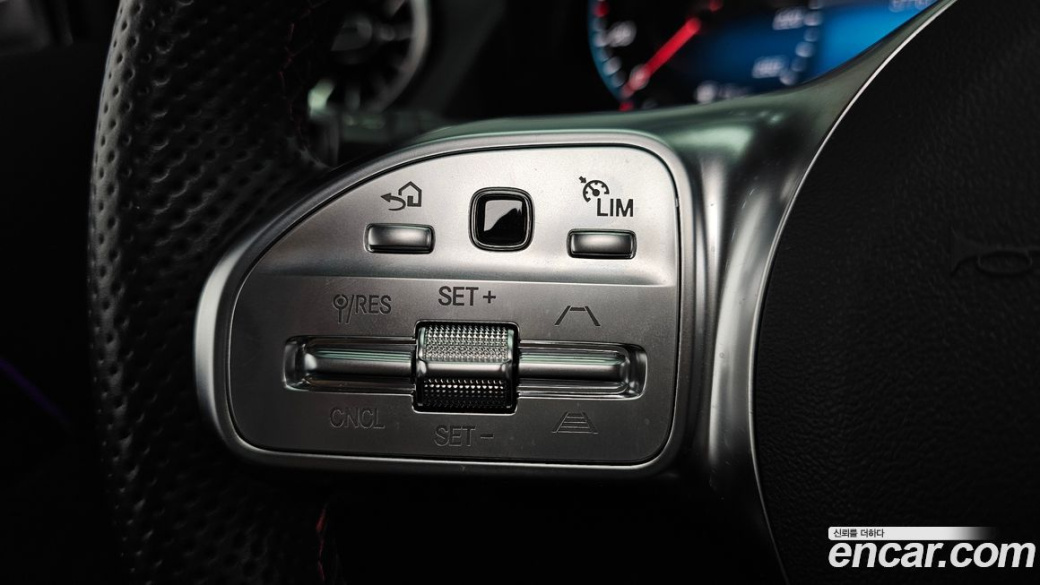 Mercedes-Benz GLA-Class GLA250 4MATIC, 2023