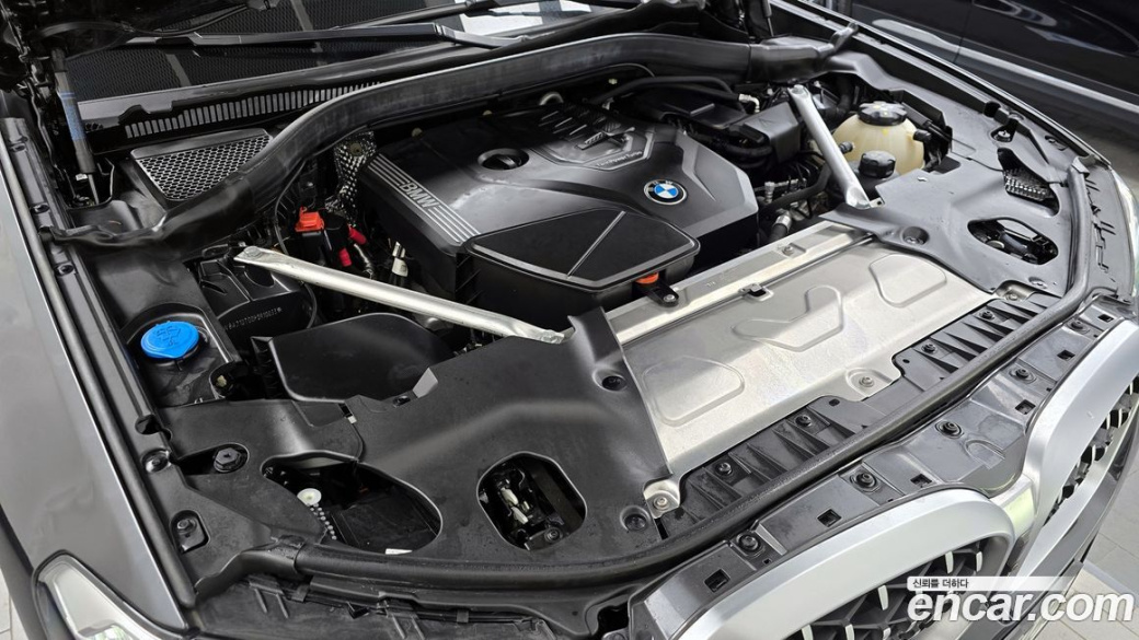 BMW X4 xDrive20i M Sport, 2023