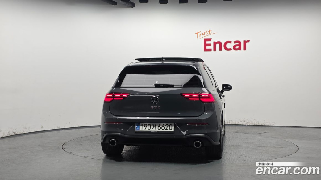 Volkswagen Golf 2.0 GTI, 2023